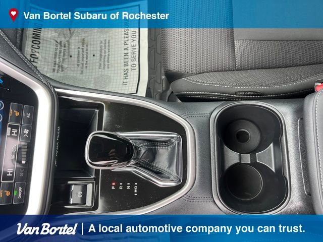 Used 2023 Subaru Outback Premium image 21