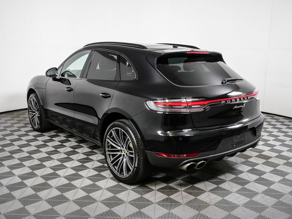 Certified 2021 Porsche Macan S image 3