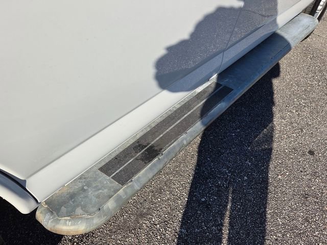 Used 2020 Chevrolet Express 2500 w/ Driver Convenience Package image 9