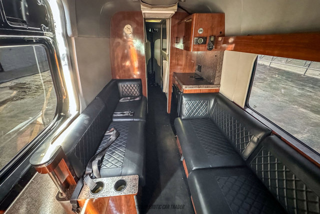 Used 2012 Mercedes-Benz Sprinter 3500 image 98