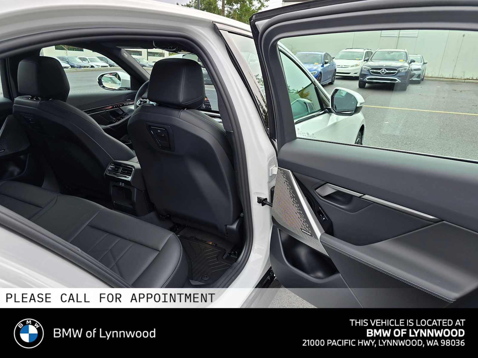 New 2026 BMW i5 eDrive40 w/ M Sport Package AWD/4WD image 13