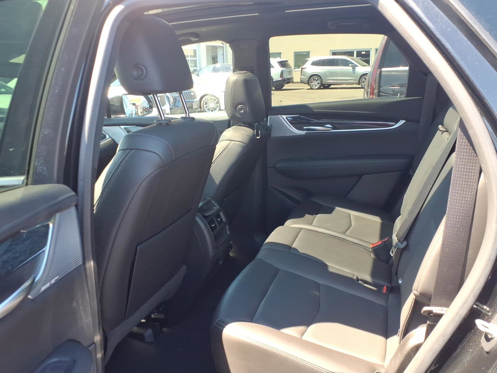 Certified 2023 Cadillac XT5 Premium Luxury AWD/4WD image 16