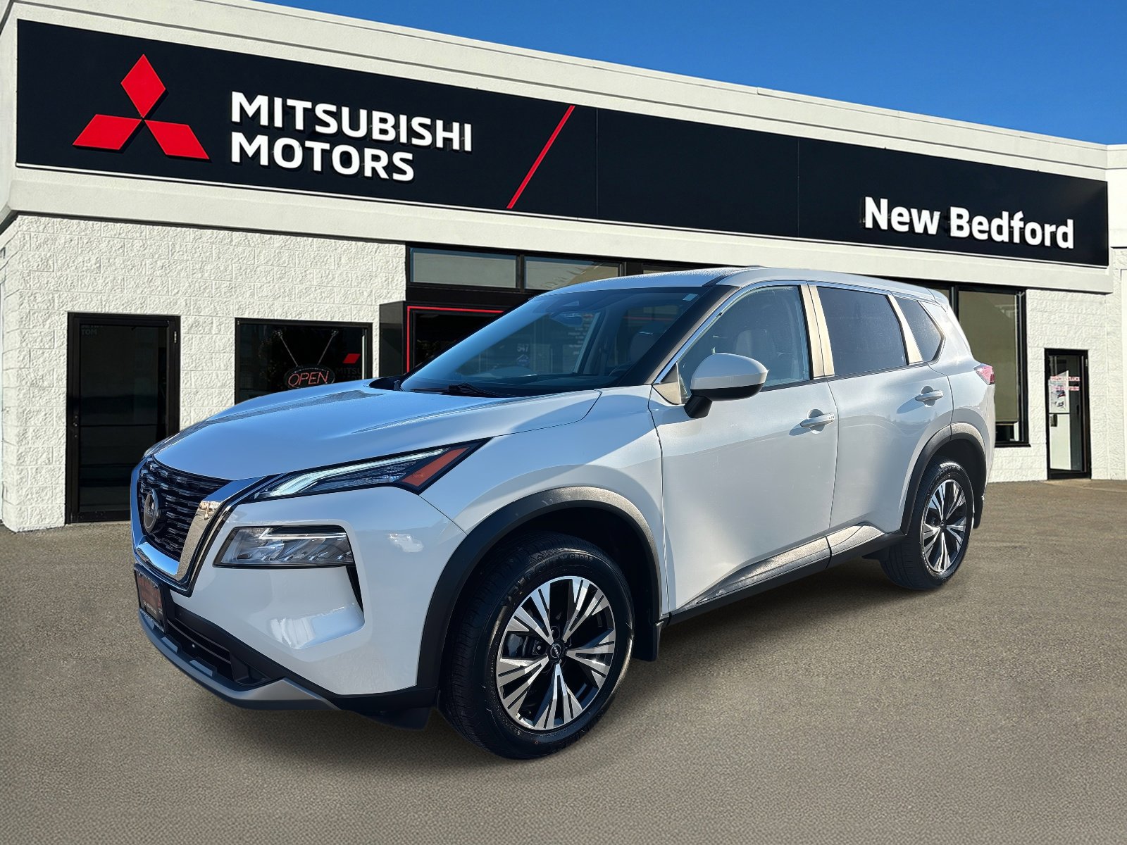 Used 2023 Nissan Rogue SV AWD/4WD image 1