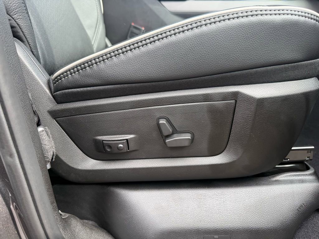 New 2025 RAM 2500 Laramie image 27