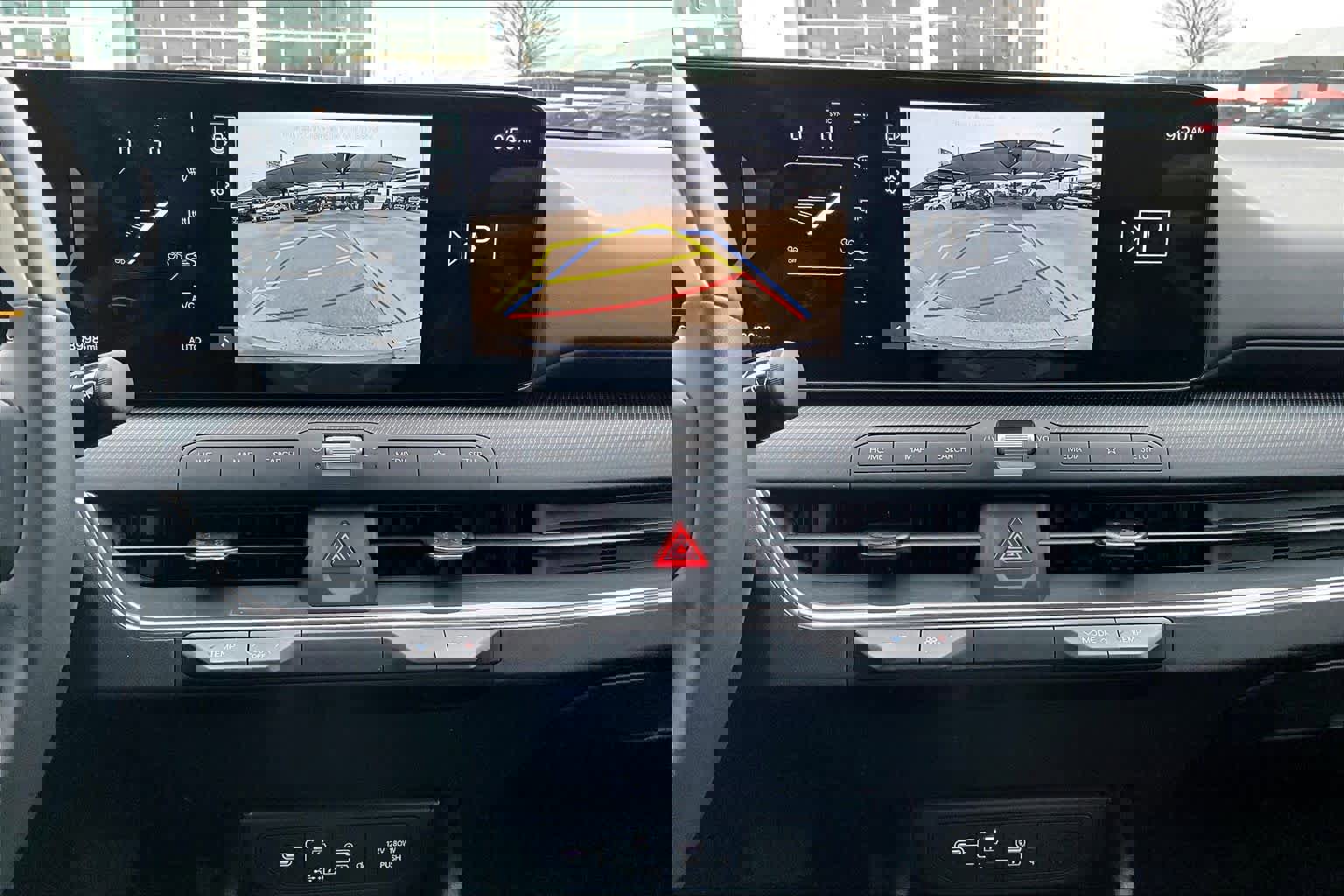 Used 2025 Kia K4 GT-Line w/ GT-Line Premium Package image 31