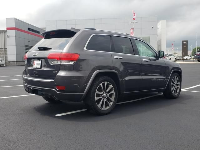 Used 2018 Jeep Grand Cherokee Overland AWD/4WD image 5