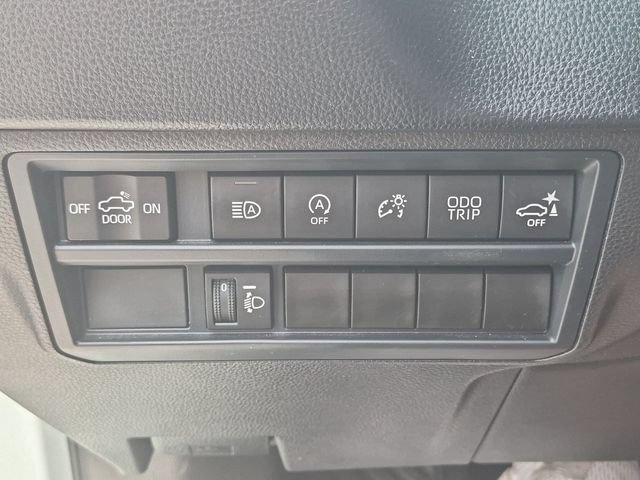 Used 2024 Toyota Tundra SR5 w/ SR5 Convenience Package RWD image 19