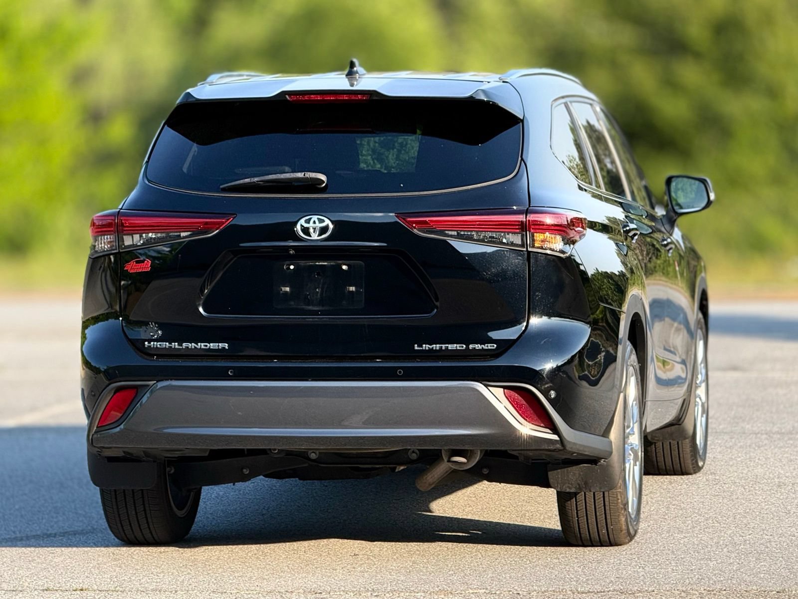Used 2020 Toyota Highlander Limited AWD/4WD image 7