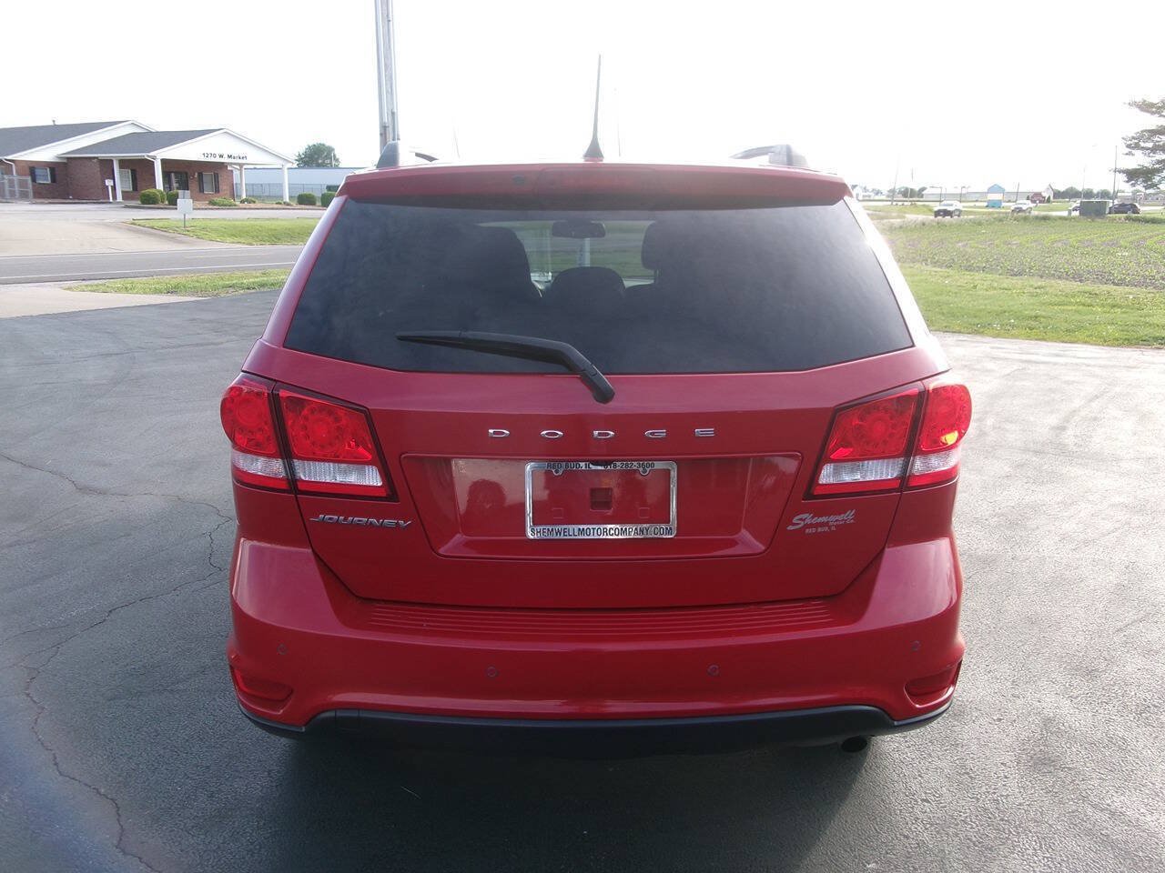 Used 2019 Dodge Journey SE FWD image 5