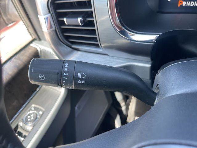 Used 2023 Ford F150 Lariat w/ FX4 Off-Road Package image 23