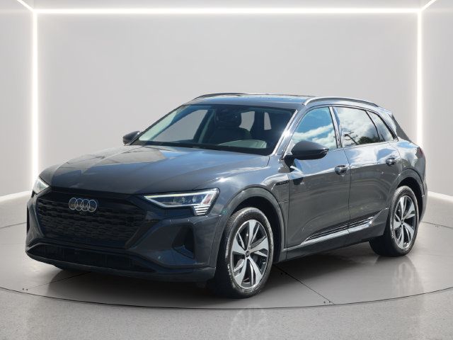 Used 2024 Audi Q8 e-tron Premium AWD/4WD image 1