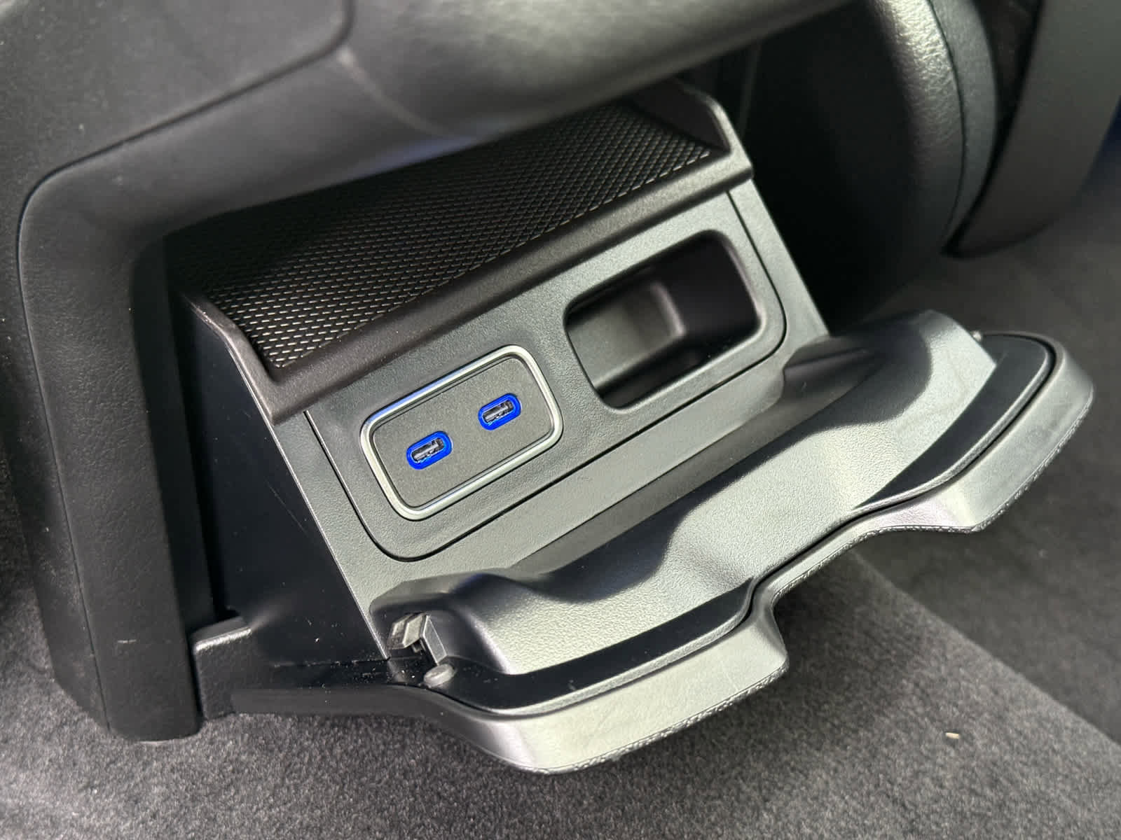 New 2026 Mercedes-Benz GLS 450 4MATIC image 35