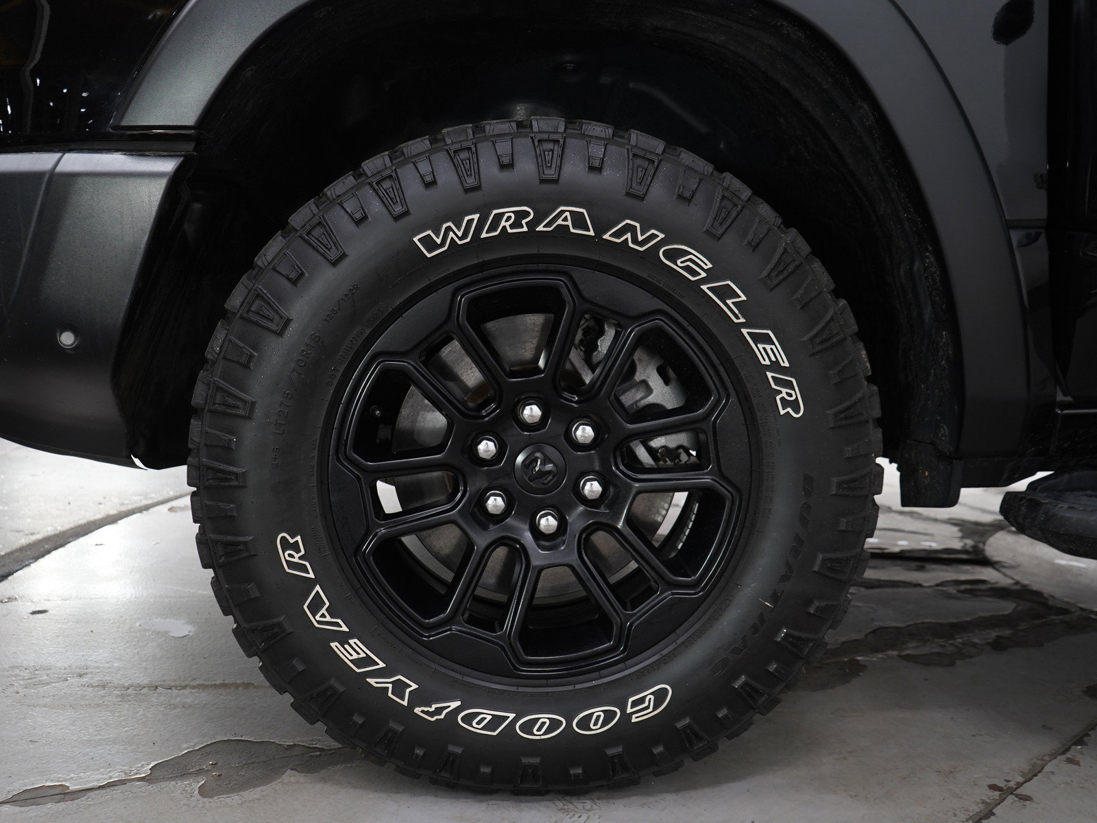 Used 2025 RAM 1500 Rebel w/ Rebel Level 1 Equipment Group AWD/4WD image 30