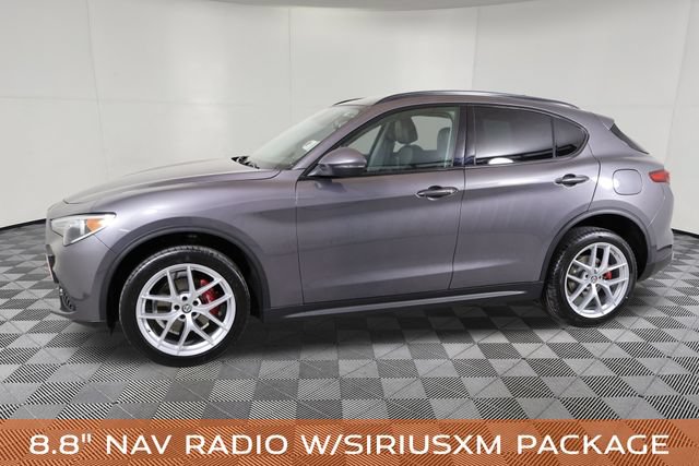 Used 2019 Alfa Romeo Stelvio Sport w/ Quick Order Package 22K Sport RWD image 10