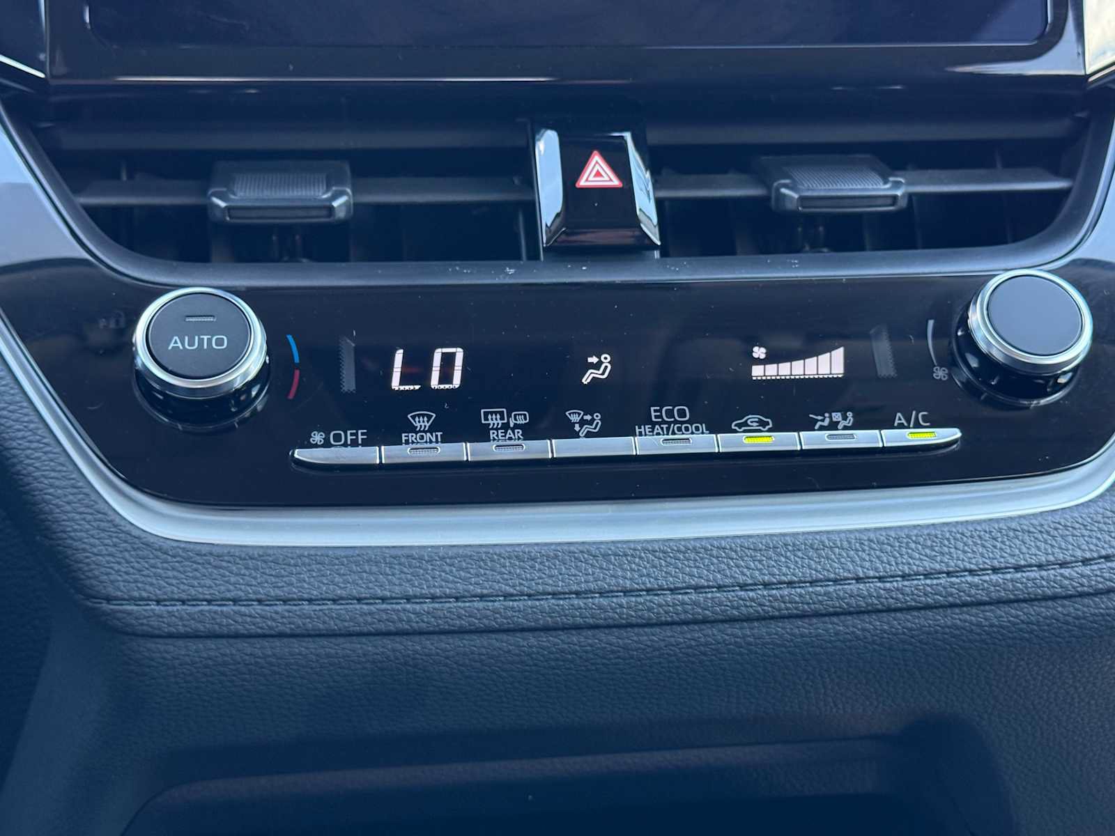 Certified 2026 Toyota Corolla Cross LE AWD/4WD image 24