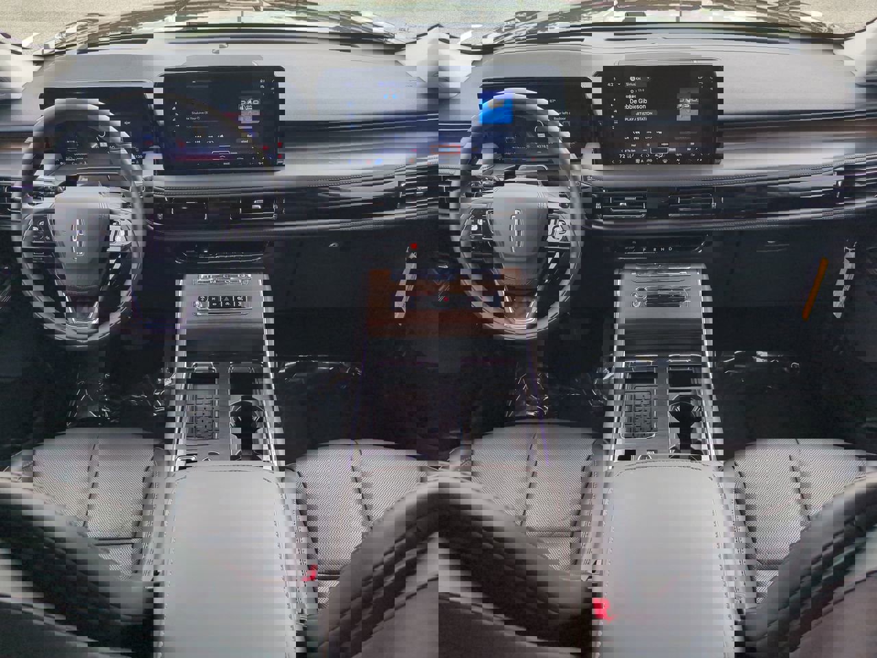 Certified 2025 Lincoln Aviator Reserve w/ Illumination Package image 15