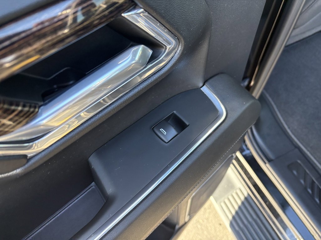 Used 2023 GMC Sierra 1500 Elevation w/ LPO, Elevation Black Package image 34