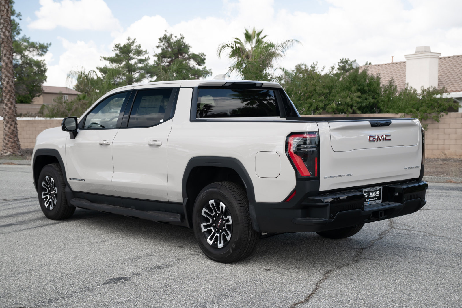New 2026 GMC Sierra EV Elevation image 6