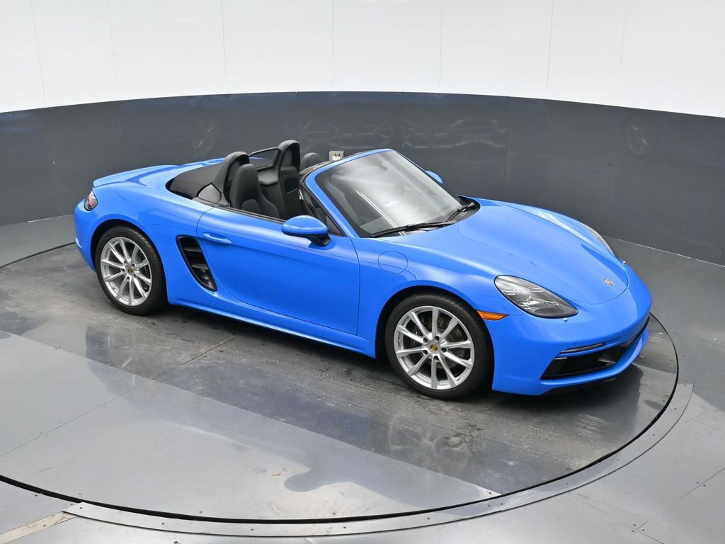 Certified 2025 Porsche 718 Boxster RWD image 48