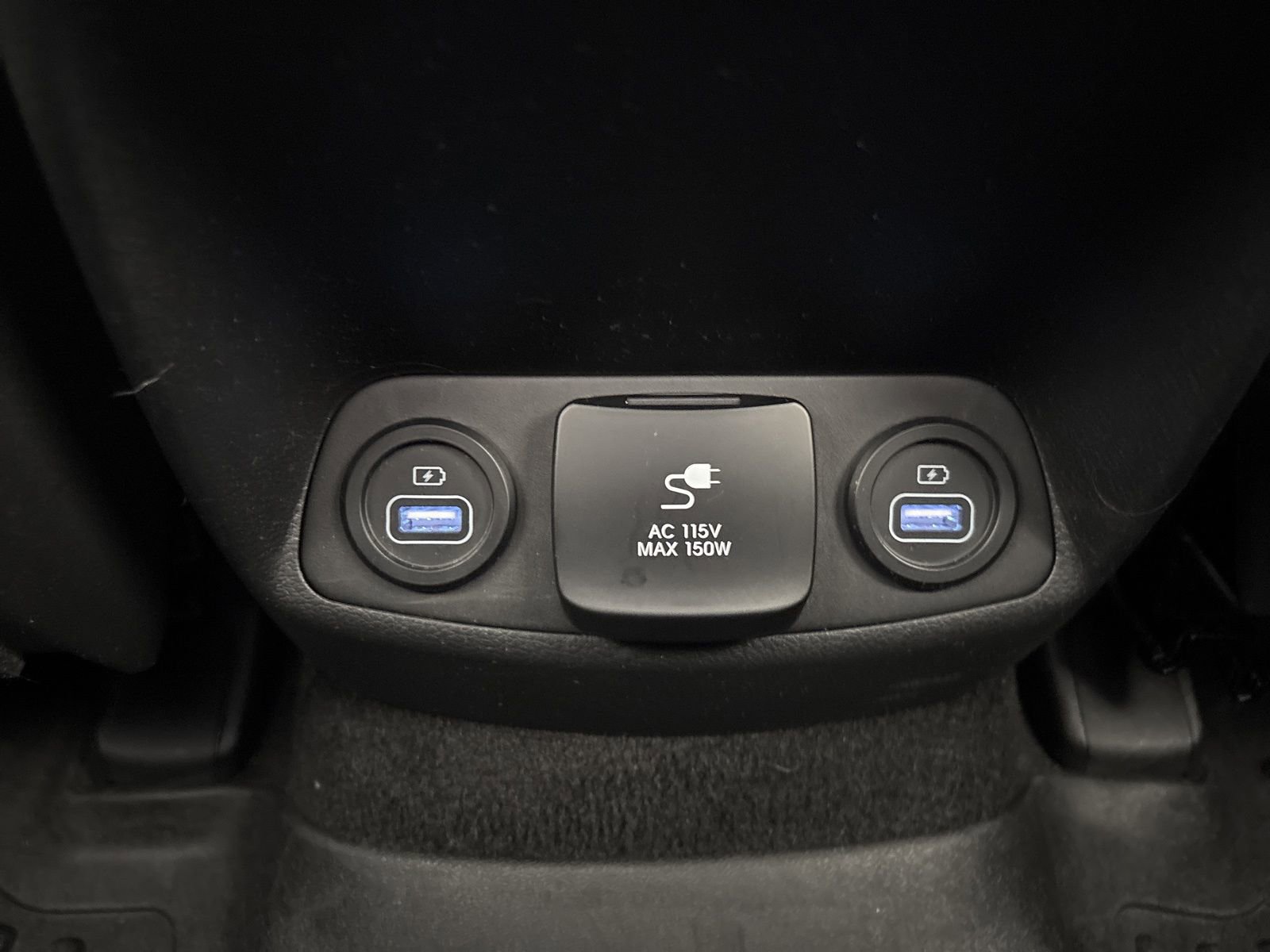 Used 2022 Hyundai Santa Fe Limited image 15