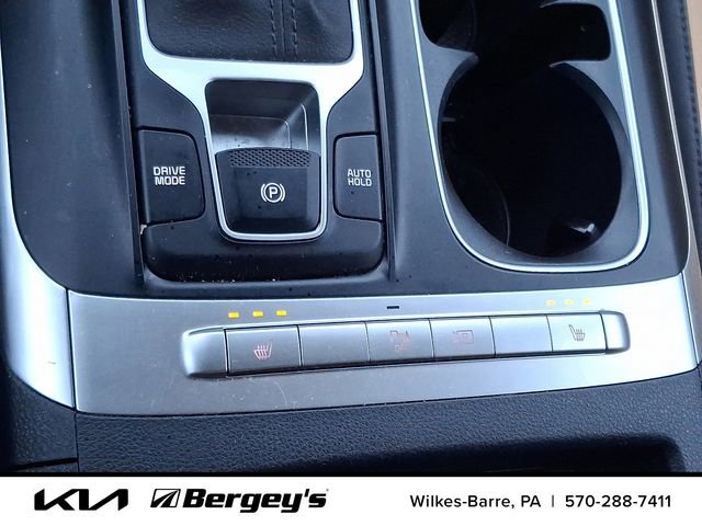 Certified 2023 Kia Carnival LX image 29