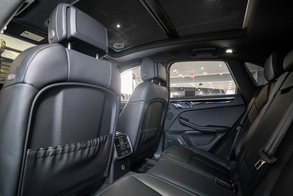 New 2026 Porsche Macan S AWD/4WD image 16