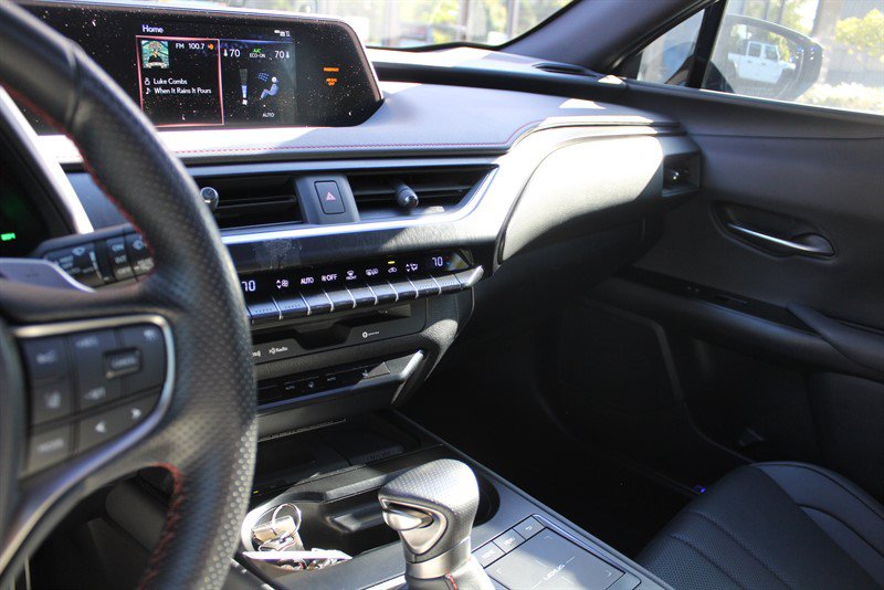 Used 2021 Lexus UX 250h F Sport w/ F Sport Premium Package AWD/4WD image 15