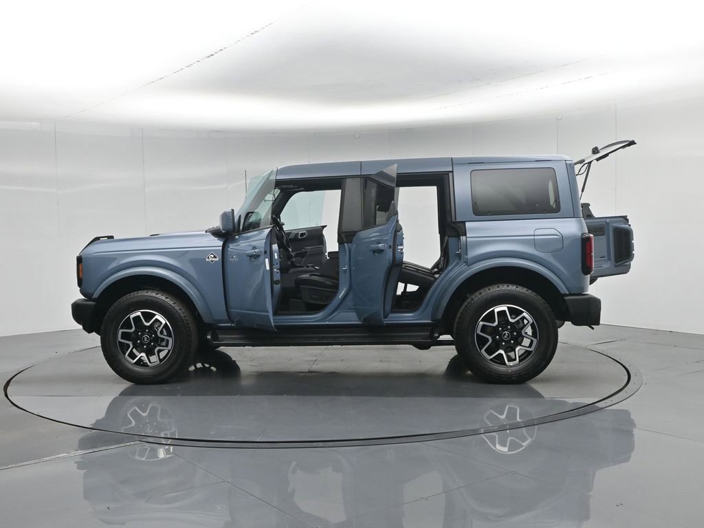 Certified 2025 Ford Bronco Outer Banks image 40