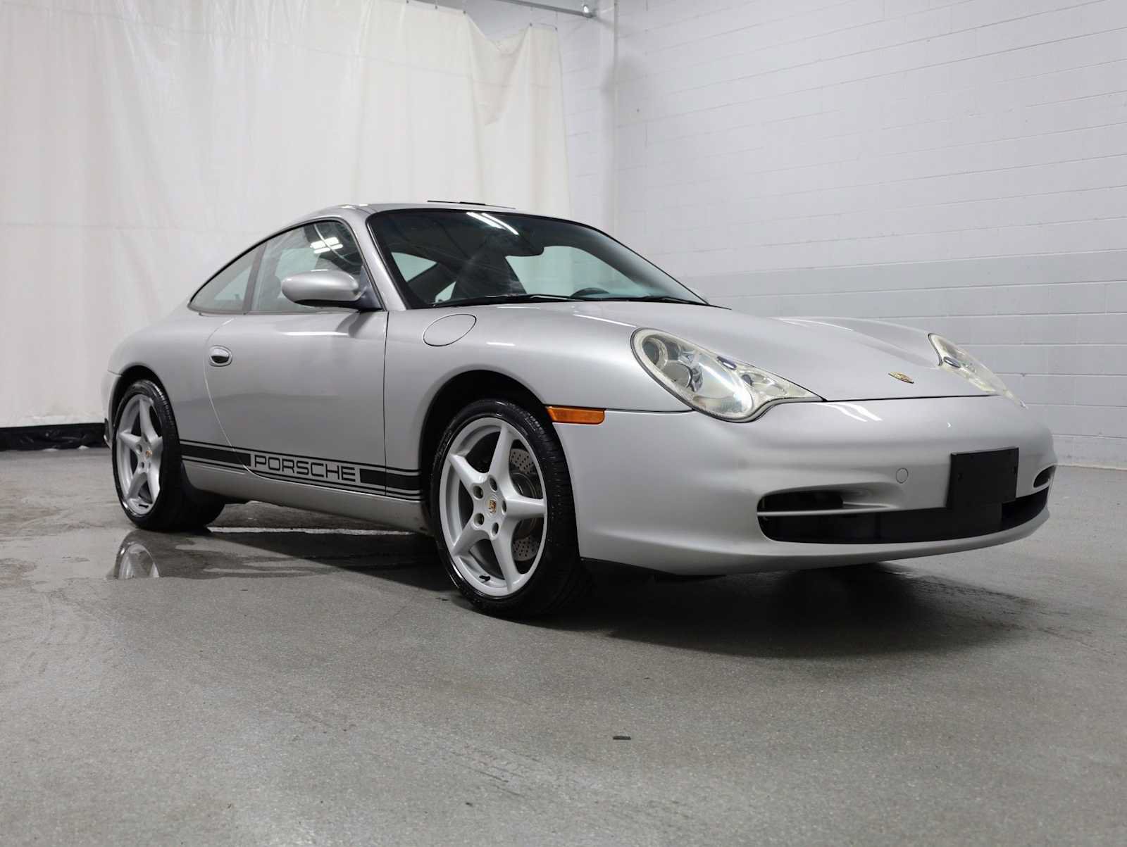 Used 2003 Porsche 911 Carrera RWD image 13
