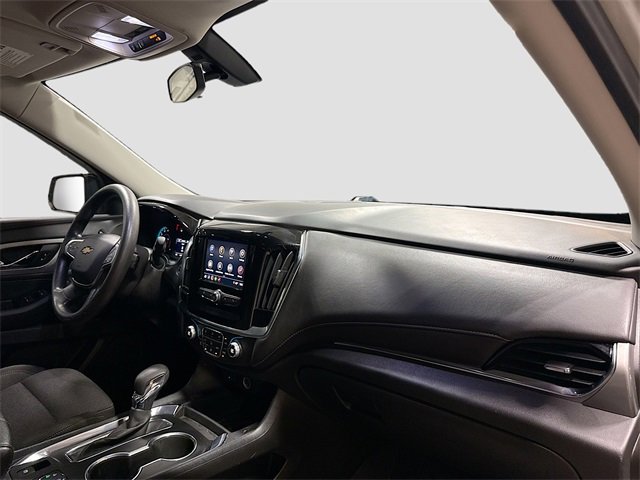 Used 2021 Chevrolet Traverse LS w/ LPO, Blackout Package image 29