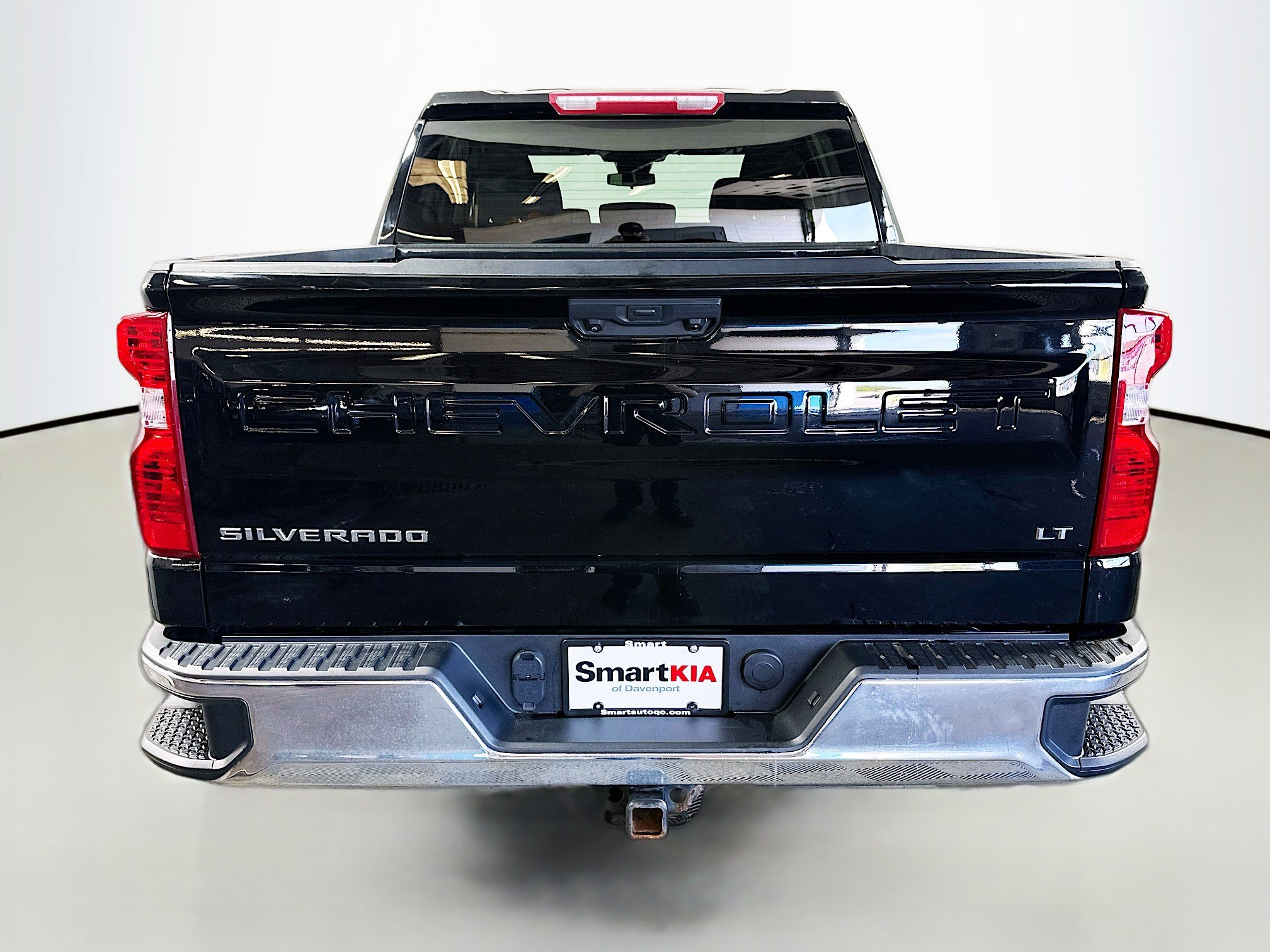 Used 2023 Chevrolet Silverado 1500 LT AWD/4WD image 6