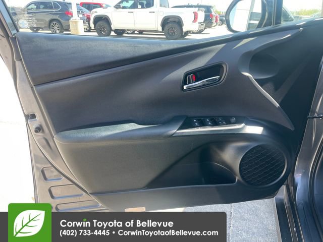 Used 2017 Toyota Prius Prime Premium FWD image 18