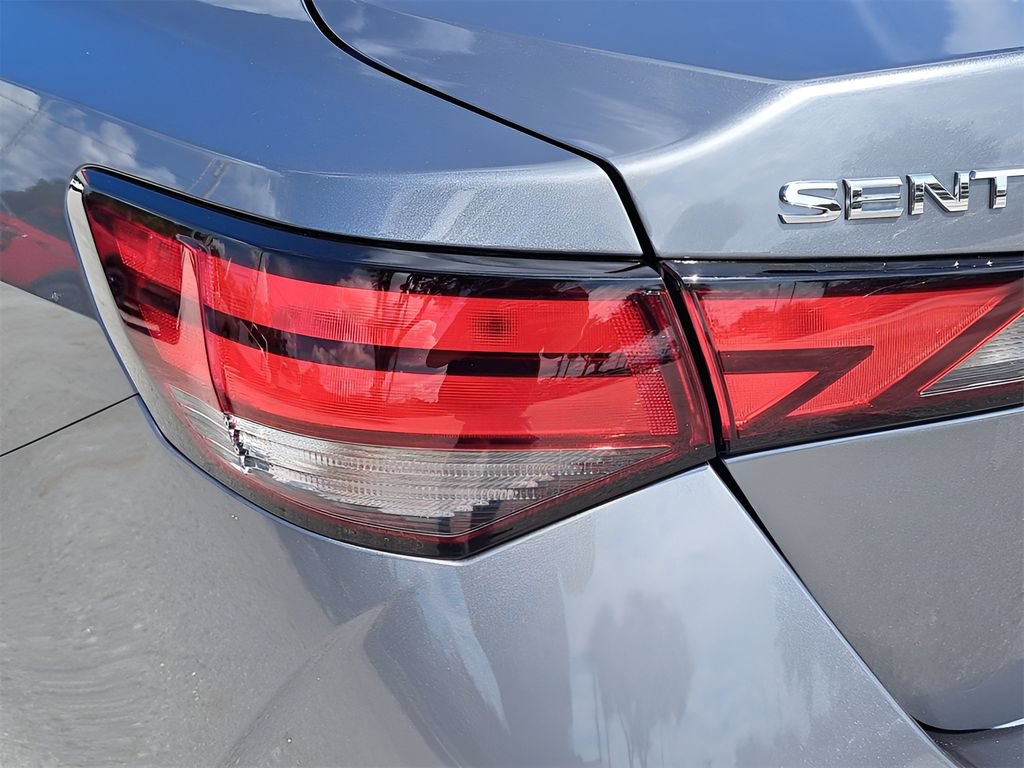 Certified 2025 Nissan Sentra S FWD image 18