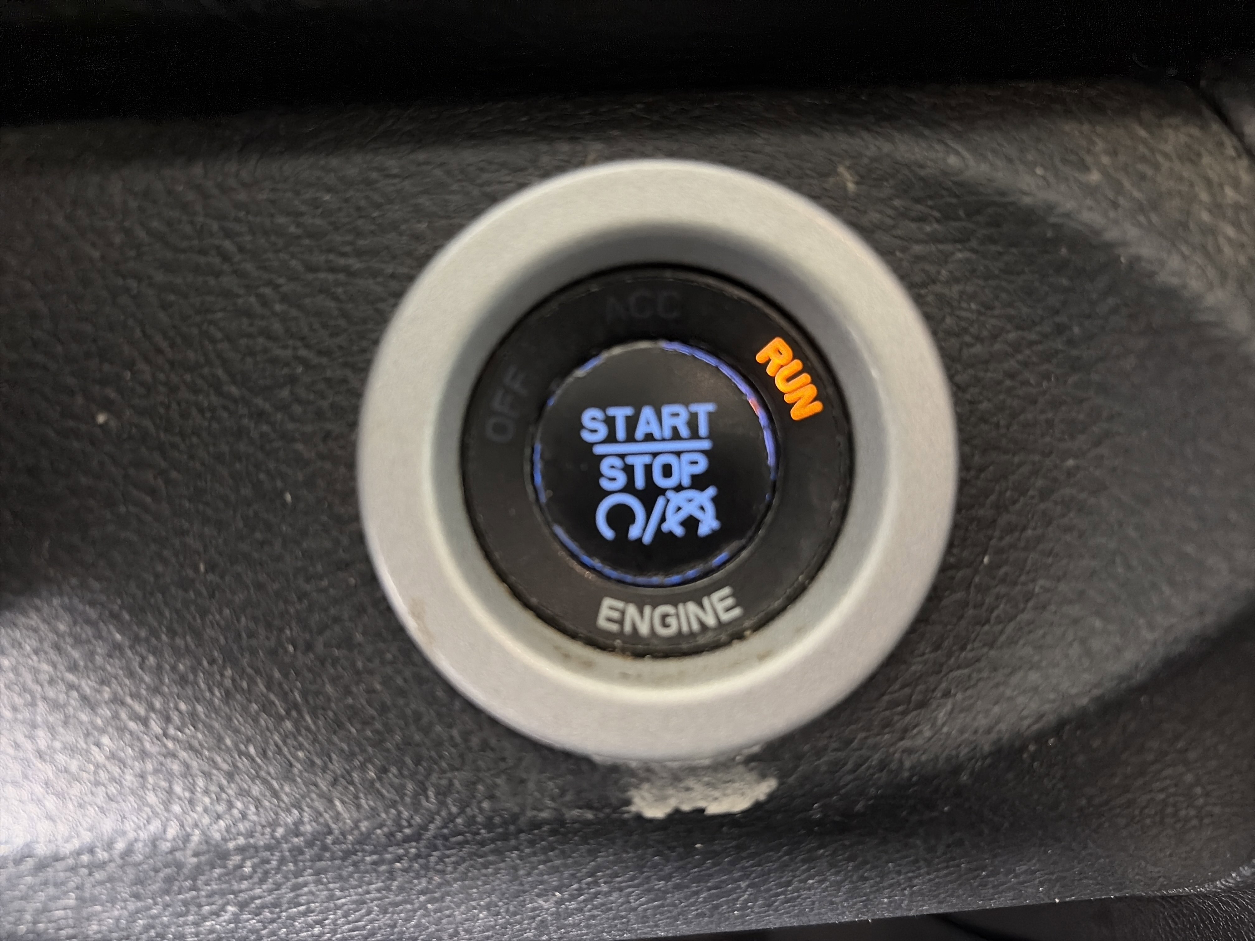 Used 2016 RAM 1500 Laramie w/ Convenience Group image 29