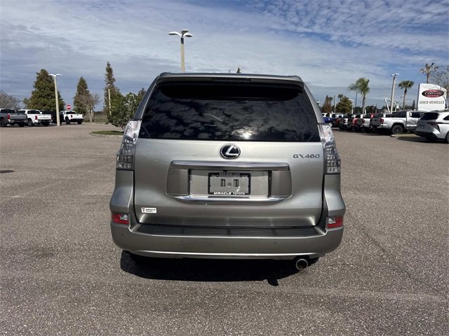 Used 2022 Lexus GX 460 Premium image 5
