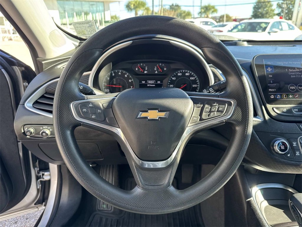Used 2022 Chevrolet Malibu LT image 22