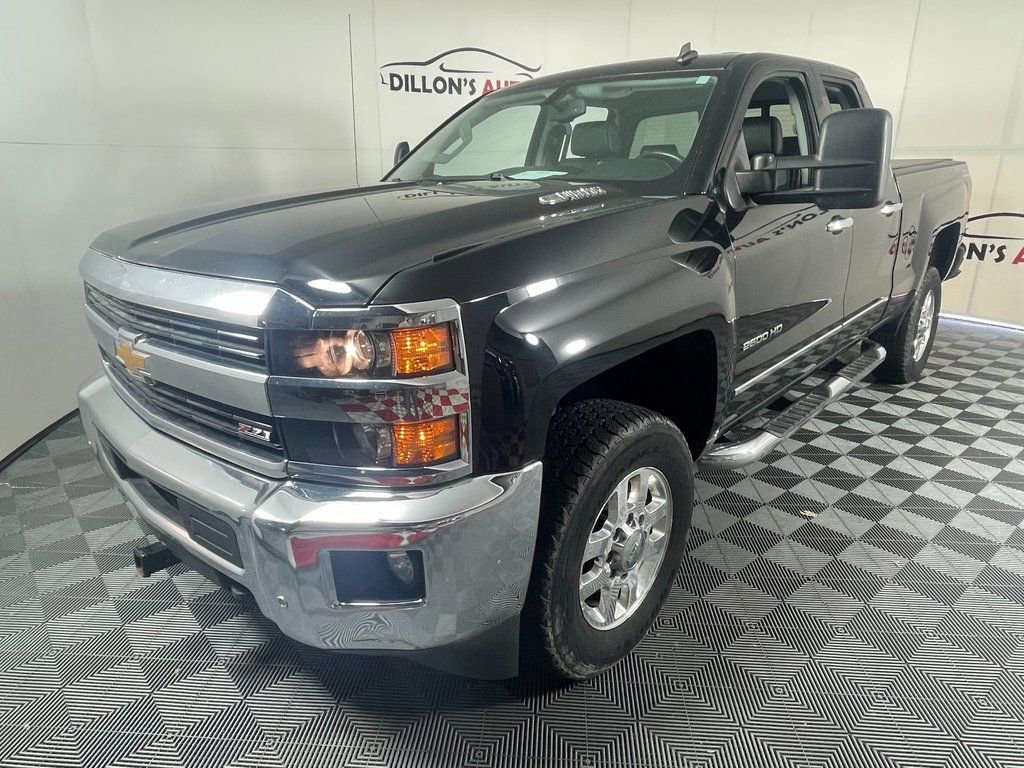 Used 2015 Chevrolet Silverado 2500 LTZ w/ LTZ Plus Package AWD/4WD image 2