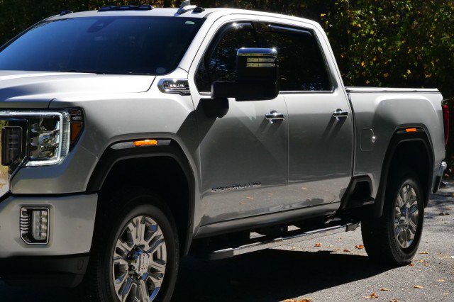 Used 2022 GMC Sierra 2500 Denali image 34