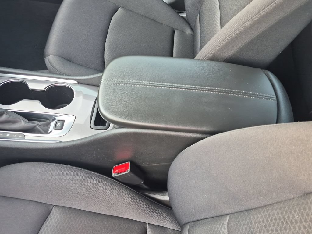 Used 2025 Chevrolet Malibu LT FWD image 20