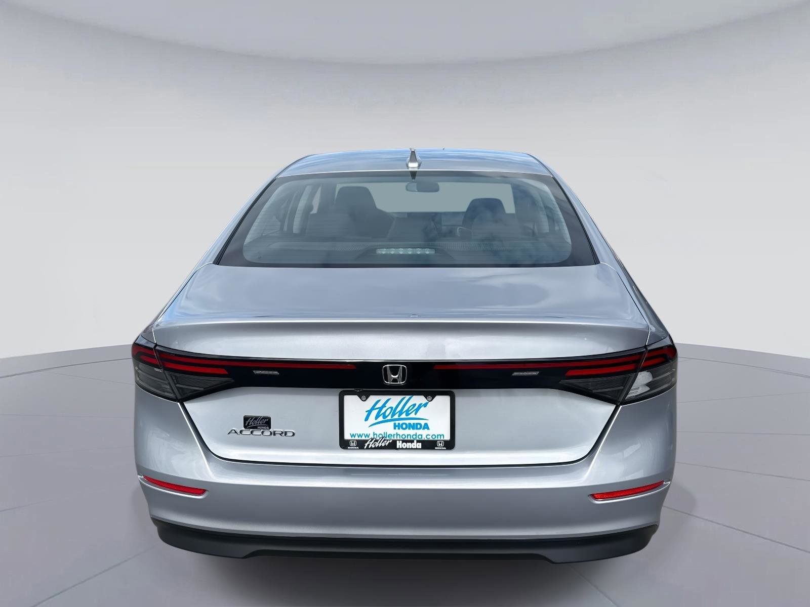 Certified 2023 Honda Accord EX image 5