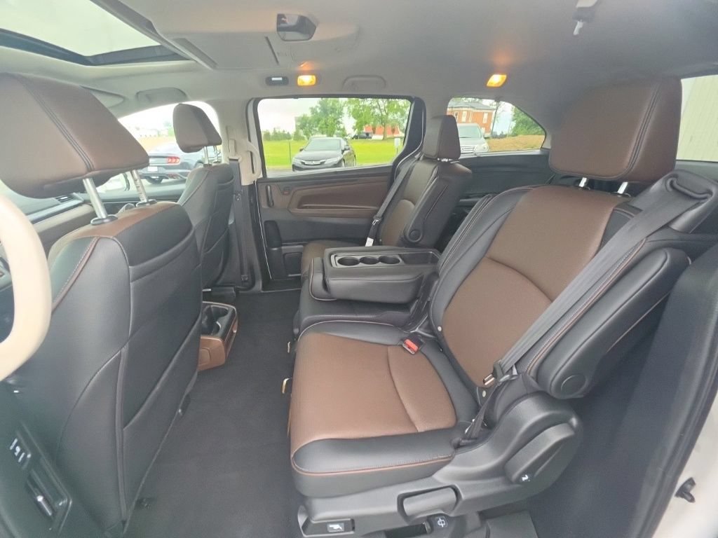 Certified 2025 Honda Odyssey Elite image 27