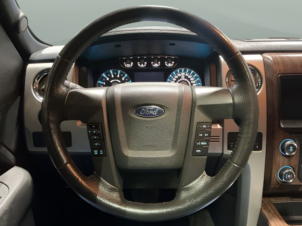 Used 2013 Ford F150 Lariat w/ Luxury Equipment Group image 16