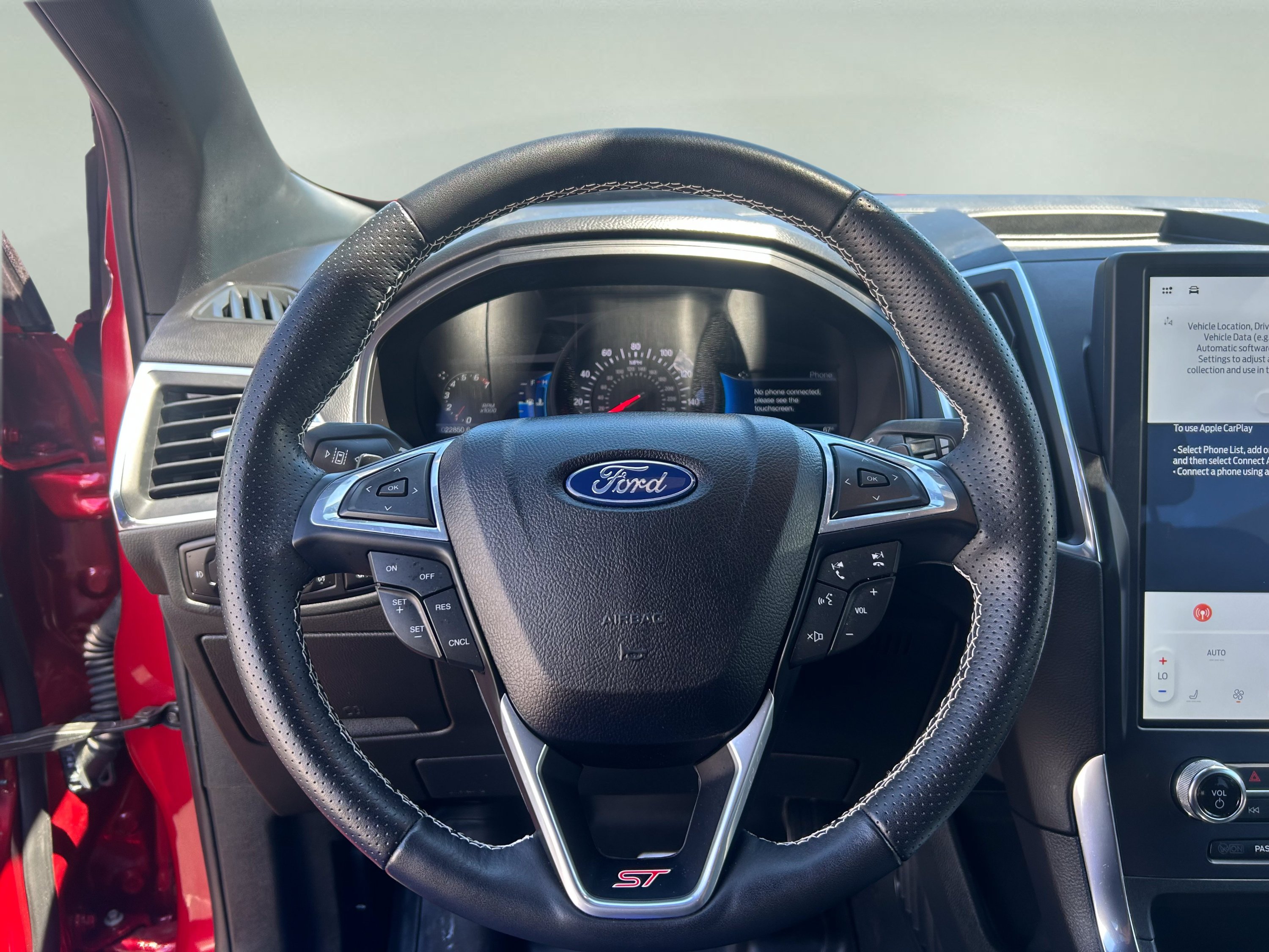 Used 2023 Ford Edge ST AWD/4WD image 12
