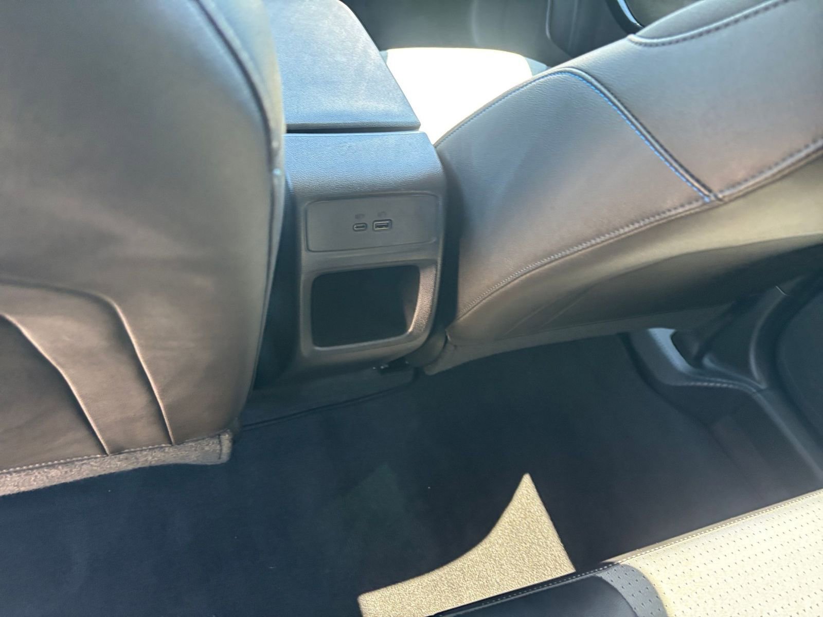 Used 2025 Chevrolet Trax LT w/ LT Convenience Package image 23