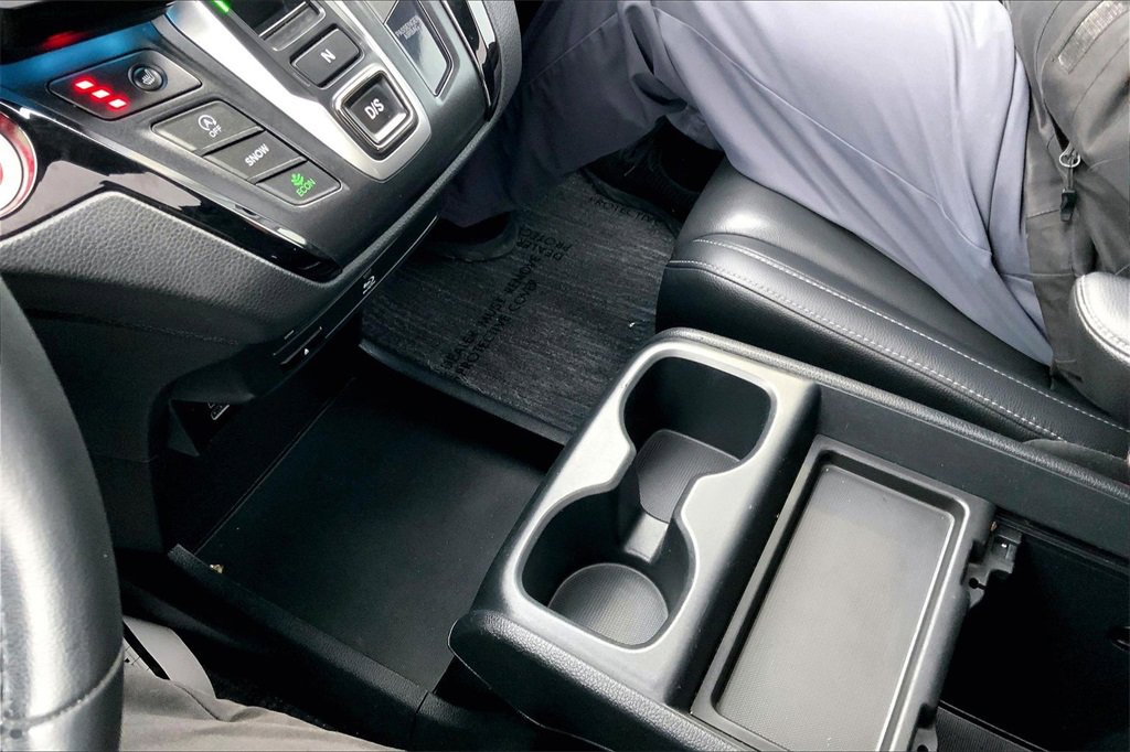 Used 2022 Honda Odyssey Touring image 18