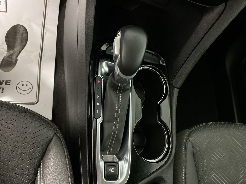 Certified 2023 Buick Encore GX Essence w/ Experience Buick Package image 19