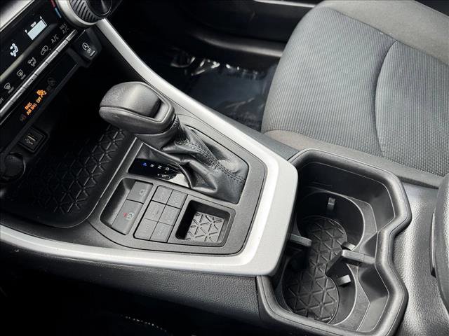 Certified 2023 Toyota RAV4 LE AWD/4WD image 16