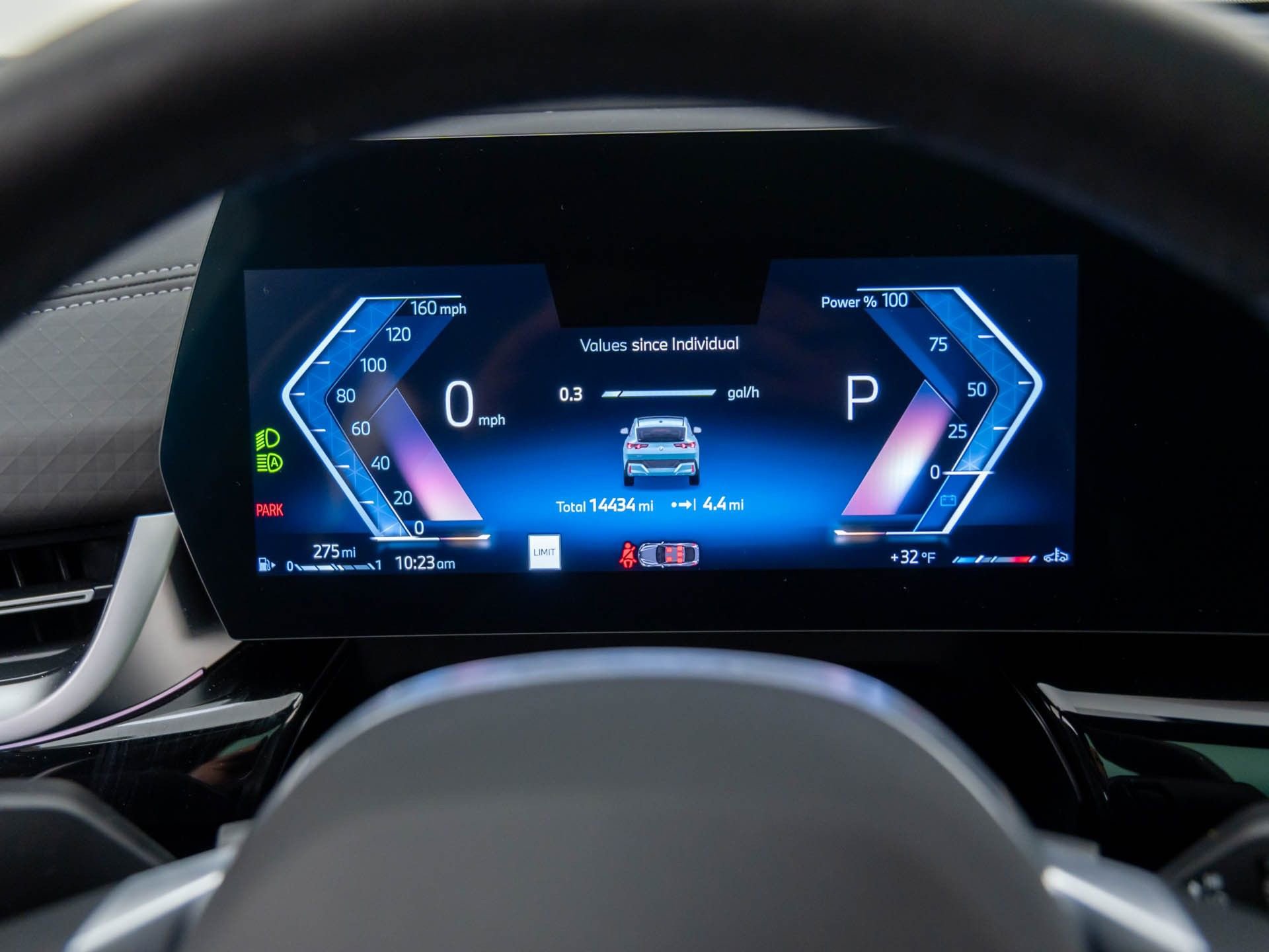 Certified 2025 BMW X2 xDrive28i image 23