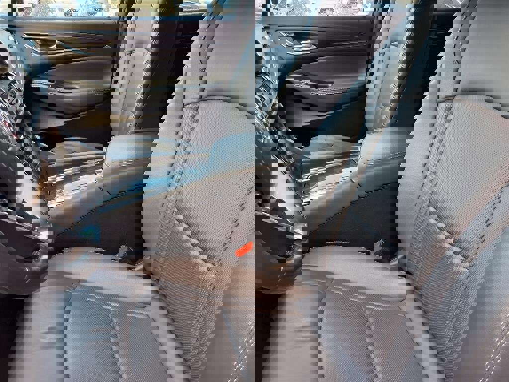 Used 2024 Buick Enclave Premium FWD image 29