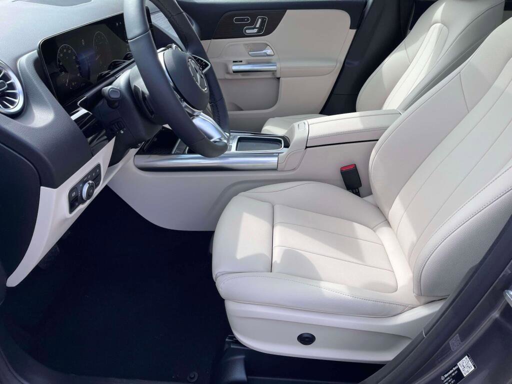 New 2026 Mercedes-Benz GLA 250 4MATIC image 15